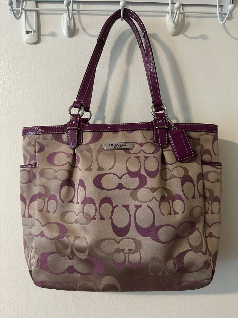 Coach Optic Jaquard Signature Tote Bag Purple Tan A1392-F20442